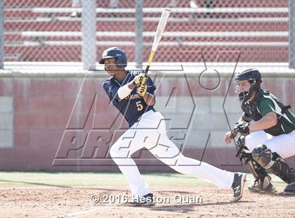 Thumbnail 1 in Notre Dame (SO) vs. Damien (Boras Classic - South) photogallery.