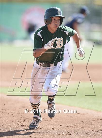 Thumbnail 2 in Notre Dame (SO) vs. Damien (Boras Classic - South) photogallery.
