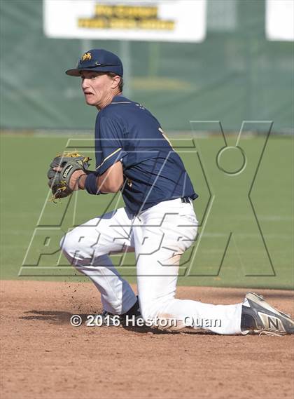 Thumbnail 1 in Notre Dame (SO) vs. Damien (Boras Classic - South) photogallery.