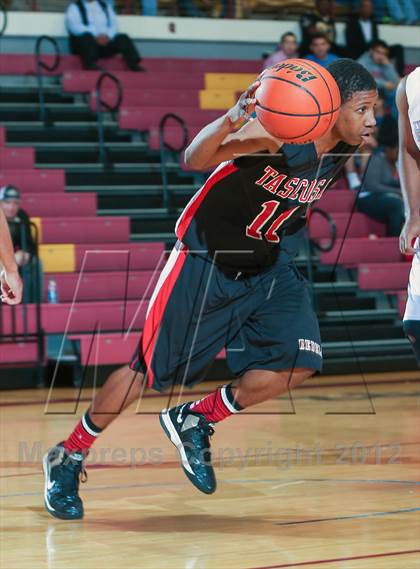 Thumbnail 2 in Hirschi vs. Tascosa (Fantasy of Lights) photogallery.