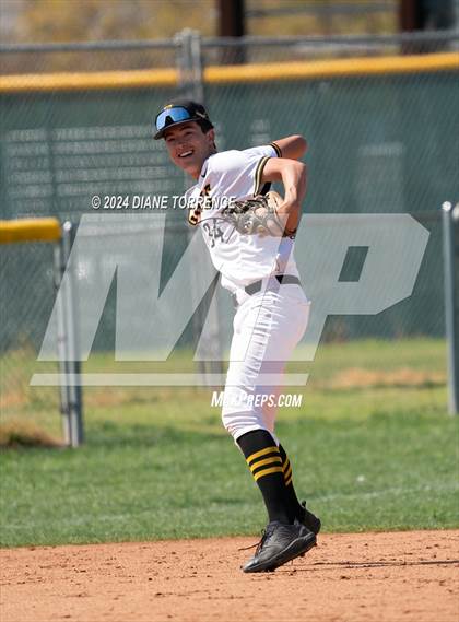 Thumbnail 2 in Villa Park @ Foothill photogallery.