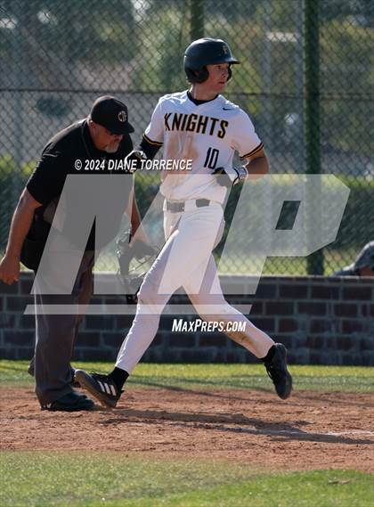 Thumbnail 1 in Villa Park @ Foothill photogallery.