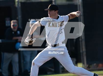 Thumbnail 1 in Villa Park @ Foothill photogallery.