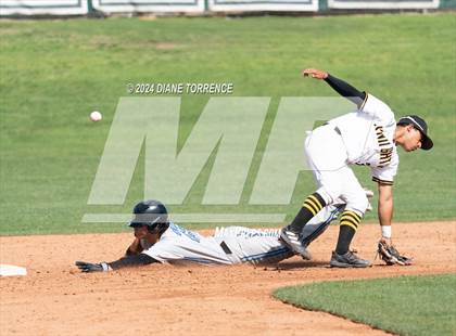 Thumbnail 1 in Villa Park @ Foothill photogallery.