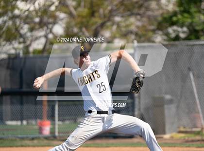 Thumbnail 1 in Villa Park @ Foothill photogallery.