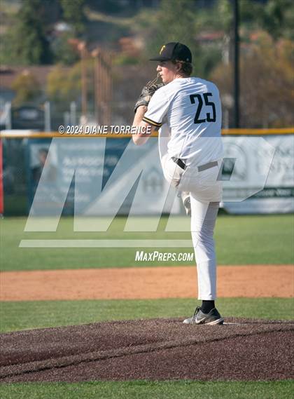 Thumbnail 3 in Villa Park @ Foothill photogallery.