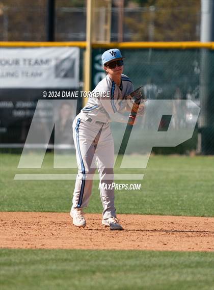 Thumbnail 1 in Villa Park @ Foothill photogallery.