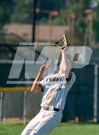 Thumbnail 1 in Villa Park @ Foothill photogallery.