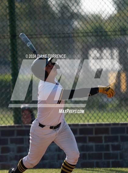 Thumbnail 1 in Villa Park @ Foothill photogallery.