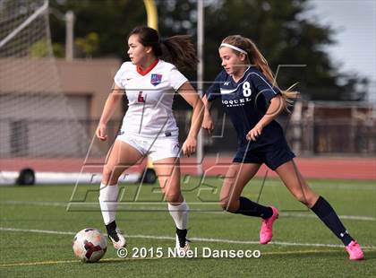 Thumbnail 3 in St. Ignatius vs Soquel photogallery.