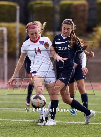Thumbnail 3 in St. Ignatius vs Soquel photogallery.