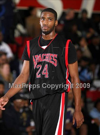 Thumbnail 1 in Leuzinger vs. Centennial (Tip-Off Classic) photogallery.