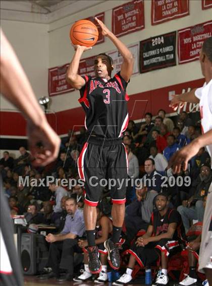 Thumbnail 3 in Leuzinger vs. Centennial (Tip-Off Classic) photogallery.