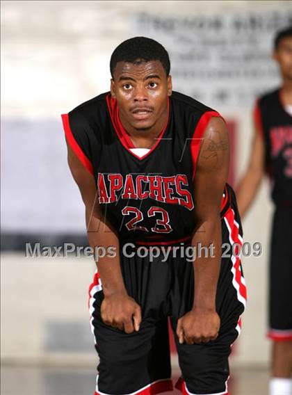 Thumbnail 1 in Leuzinger vs. Centennial (Tip-Off Classic) photogallery.