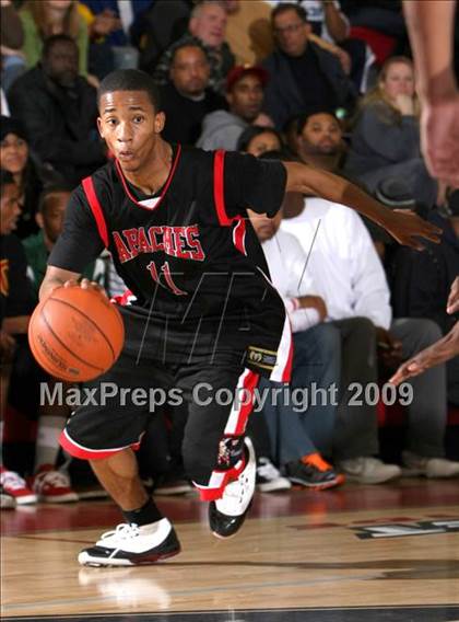 Thumbnail 2 in Leuzinger vs. Centennial (Tip-Off Classic) photogallery.