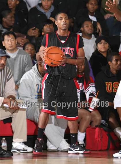Thumbnail 1 in Leuzinger vs. Centennial (Tip-Off Classic) photogallery.
