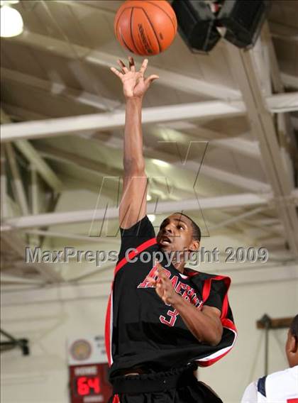 Thumbnail 2 in Leuzinger vs. Centennial (Tip-Off Classic) photogallery.