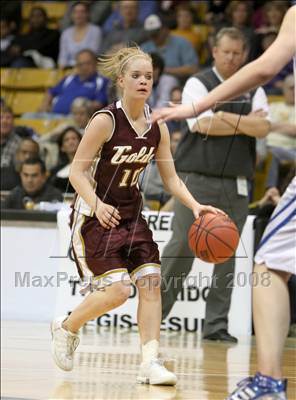 Thumbnail 2 in Broomfield vs.Golden (4A Final Four) photogallery.