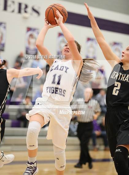 Thumbnail 1 in Central @ Watertown (Watertown Christmas Tournament) photogallery.