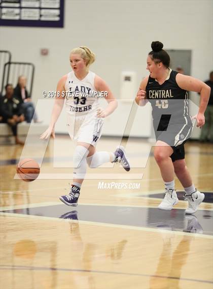 Thumbnail 2 in Central @ Watertown (Watertown Christmas Tournament) photogallery.