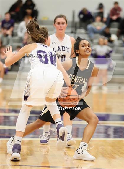 Thumbnail 1 in Central @ Watertown (Watertown Christmas Tournament) photogallery.