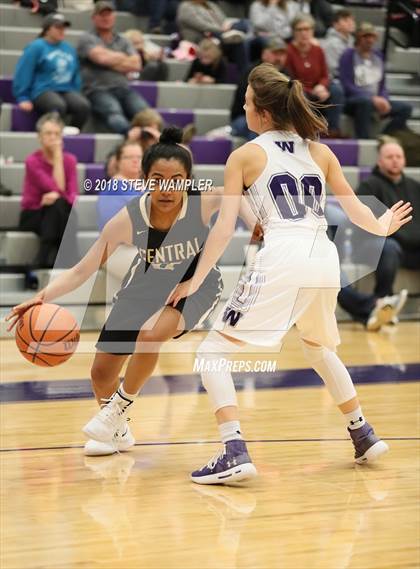 Thumbnail 1 in Central @ Watertown (Watertown Christmas Tournament) photogallery.
