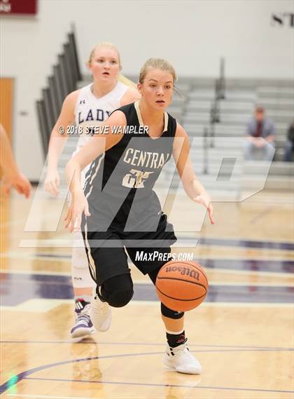 Thumbnail 3 in Central @ Watertown (Watertown Christmas Tournament) photogallery.