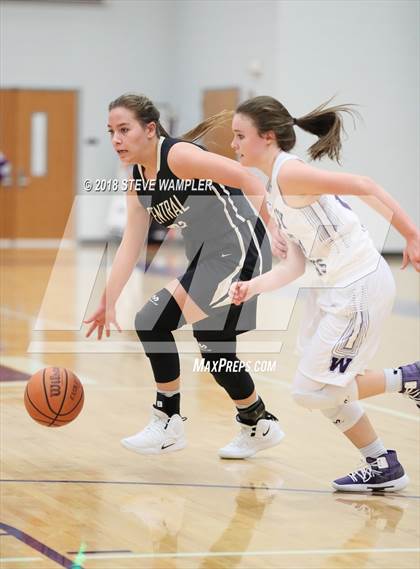 Thumbnail 3 in Central @ Watertown (Watertown Christmas Tournament) photogallery.