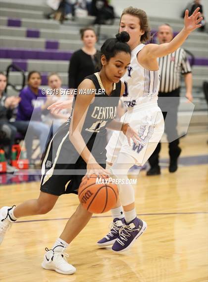 Thumbnail 1 in Central @ Watertown (Watertown Christmas Tournament) photogallery.