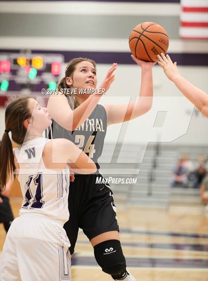 Thumbnail 2 in Central @ Watertown (Watertown Christmas Tournament) photogallery.