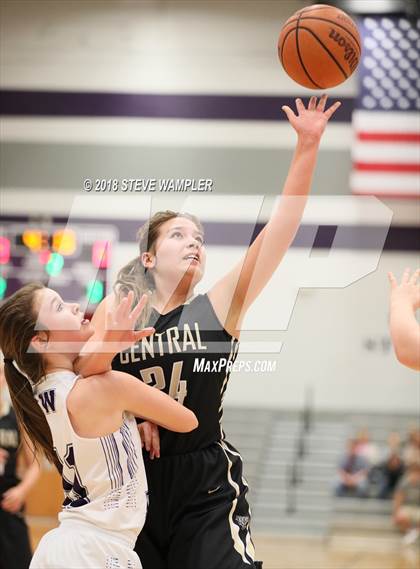 Thumbnail 3 in Central @ Watertown (Watertown Christmas Tournament) photogallery.