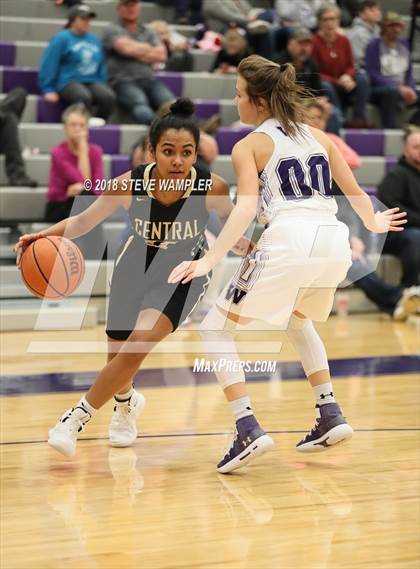 Thumbnail 2 in Central @ Watertown (Watertown Christmas Tournament) photogallery.