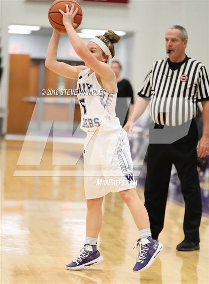 Thumbnail 2 in Central @ Watertown (Watertown Christmas Tournament) photogallery.