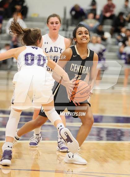 Thumbnail 2 in Central @ Watertown (Watertown Christmas Tournament) photogallery.