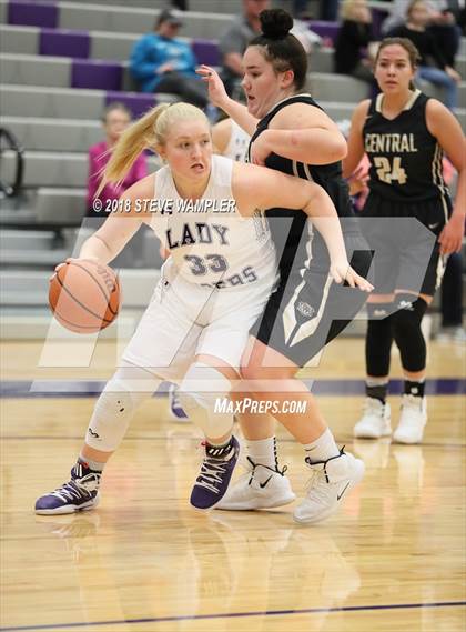 Thumbnail 3 in Central @ Watertown (Watertown Christmas Tournament) photogallery.