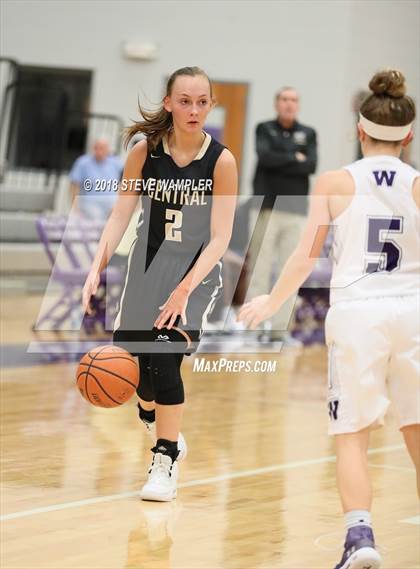 Thumbnail 2 in Central @ Watertown (Watertown Christmas Tournament) photogallery.