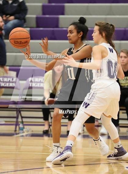 Thumbnail 1 in Central @ Watertown (Watertown Christmas Tournament) photogallery.