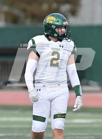 Thumbnail 2 in Sonora vs. St. Pius X-St. Matthias Academy (CIF State Div. 4-A Final) photogallery.