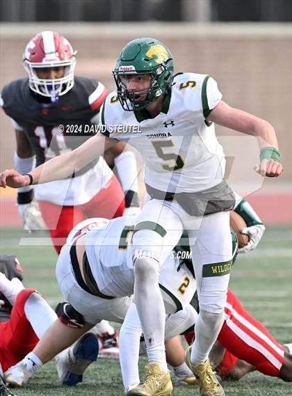Thumbnail 3 in Sonora vs. St. Pius X-St. Matthias Academy (CIF State Div. 4-A Final) photogallery.