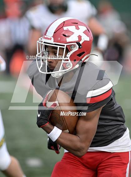 Thumbnail 1 in Sonora vs. St. Pius X-St. Matthias Academy (CIF State Div. 4-A Final) photogallery.