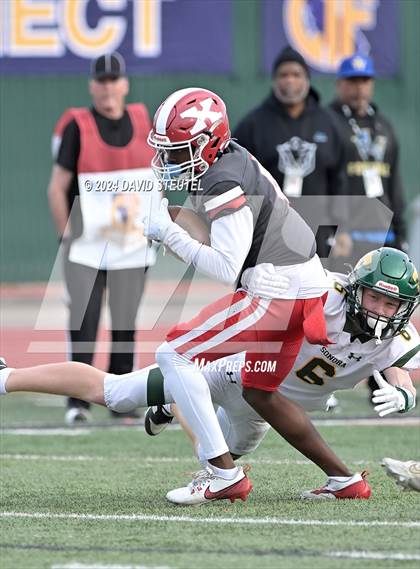 Thumbnail 2 in Sonora vs. St. Pius X-St. Matthias Academy (CIF State Div. 4-A Final) photogallery.