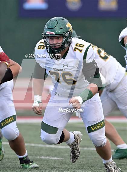 Thumbnail 1 in Sonora vs. St. Pius X-St. Matthias Academy (CIF State Div. 4-A Final) photogallery.