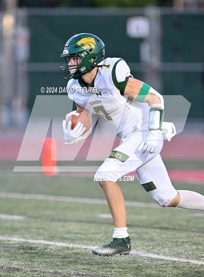 Thumbnail 2 in Sonora vs. St. Pius X-St. Matthias Academy (CIF State Div. 4-A Final) photogallery.