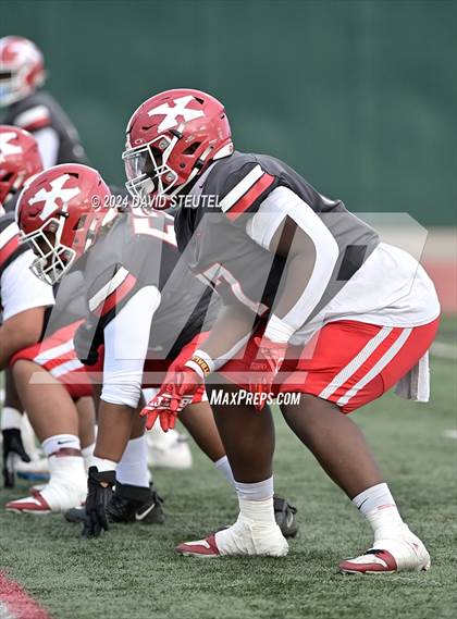 Thumbnail 1 in Sonora vs. St. Pius X-St. Matthias Academy (CIF State Div. 4-A Final) photogallery.