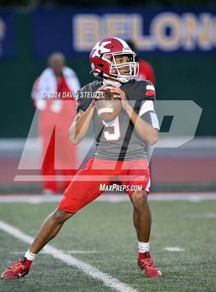 Thumbnail 2 in Sonora vs. St. Pius X-St. Matthias Academy (CIF State Div. 4-A Final) photogallery.