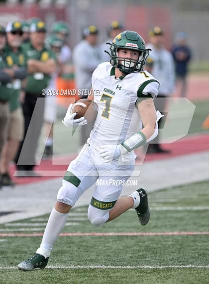 Thumbnail 3 in Sonora vs. St. Pius X-St. Matthias Academy (CIF State Div. 4-A Final) photogallery.