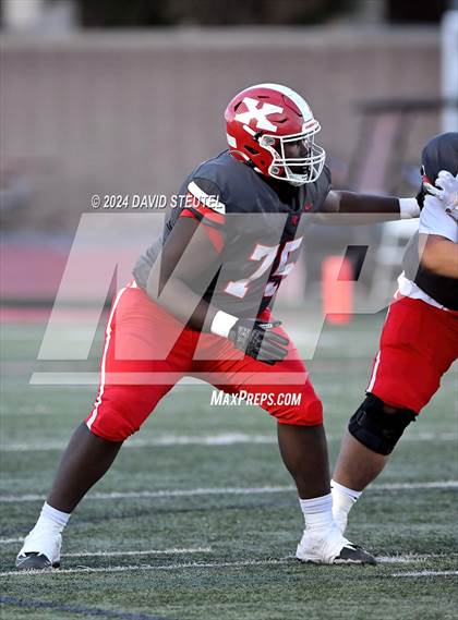 Thumbnail 3 in Sonora vs. St. Pius X-St. Matthias Academy (CIF State Div. 4-A Final) photogallery.