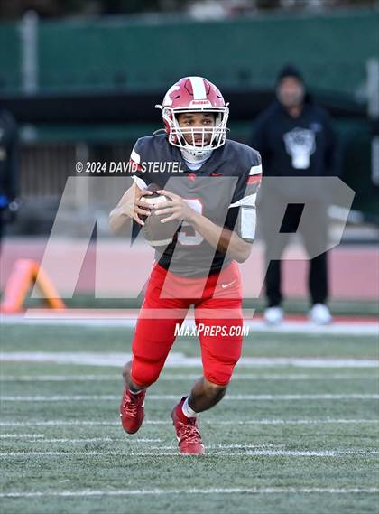 Thumbnail 2 in Sonora vs. St. Pius X-St. Matthias Academy (CIF State Div. 4-A Final) photogallery.