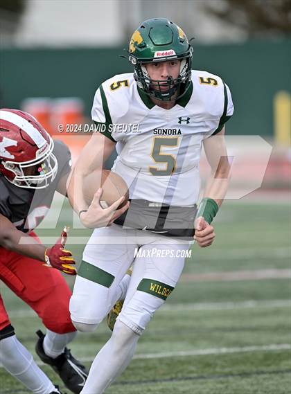 Thumbnail 1 in Sonora vs. St. Pius X-St. Matthias Academy (CIF State Div. 4-A Final) photogallery.