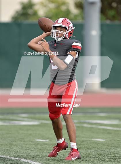 Thumbnail 2 in Sonora vs. St. Pius X-St. Matthias Academy (CIF State Div. 4-A Final) photogallery.